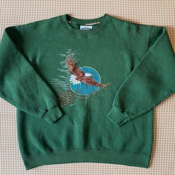 Vintage Lee Heavyweight green crewneck Eagle embroidery. Made in USA.Size medium - Picture 2 of 16